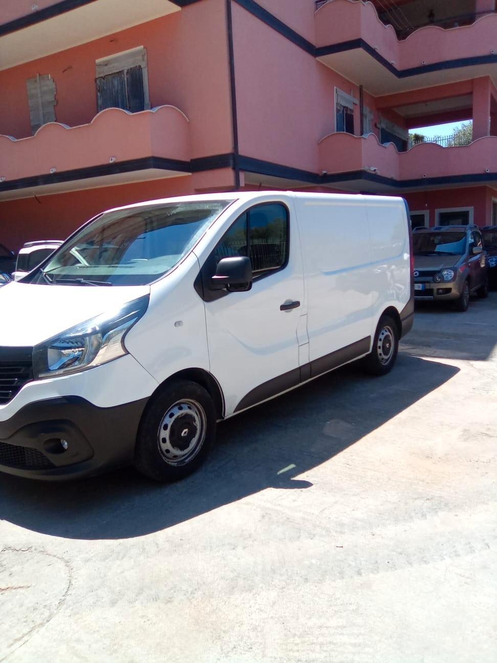 renault trafic t27 1.6 dci 125 cv