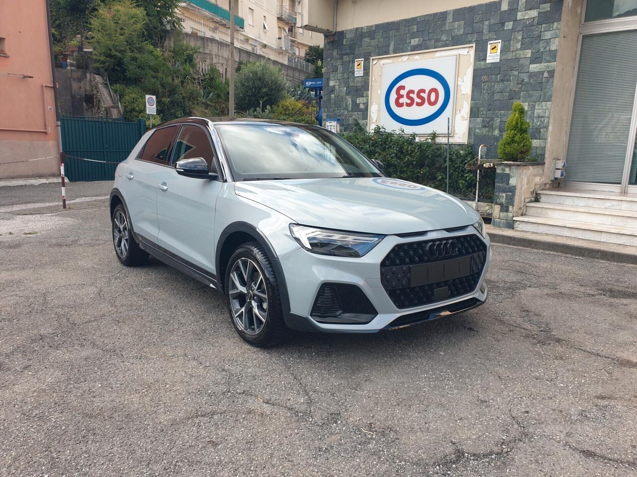 Audi A1 allstreet 30 1.0 TFSI S tronic bicolor