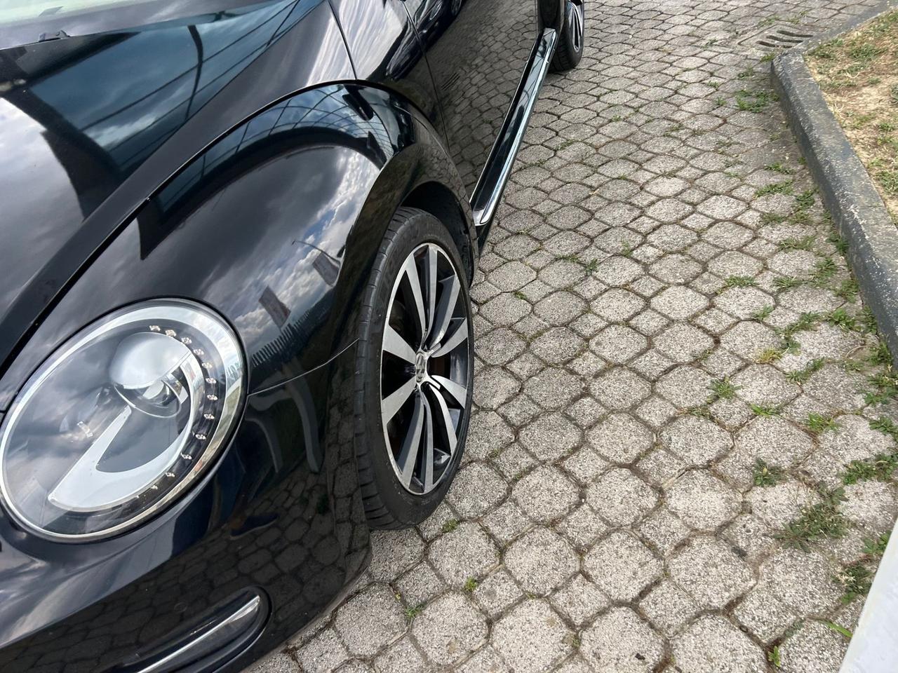Volkswagen Maggiolino Cabrio 2.0 TDI 150 CV Sport BlueMotion Technology
