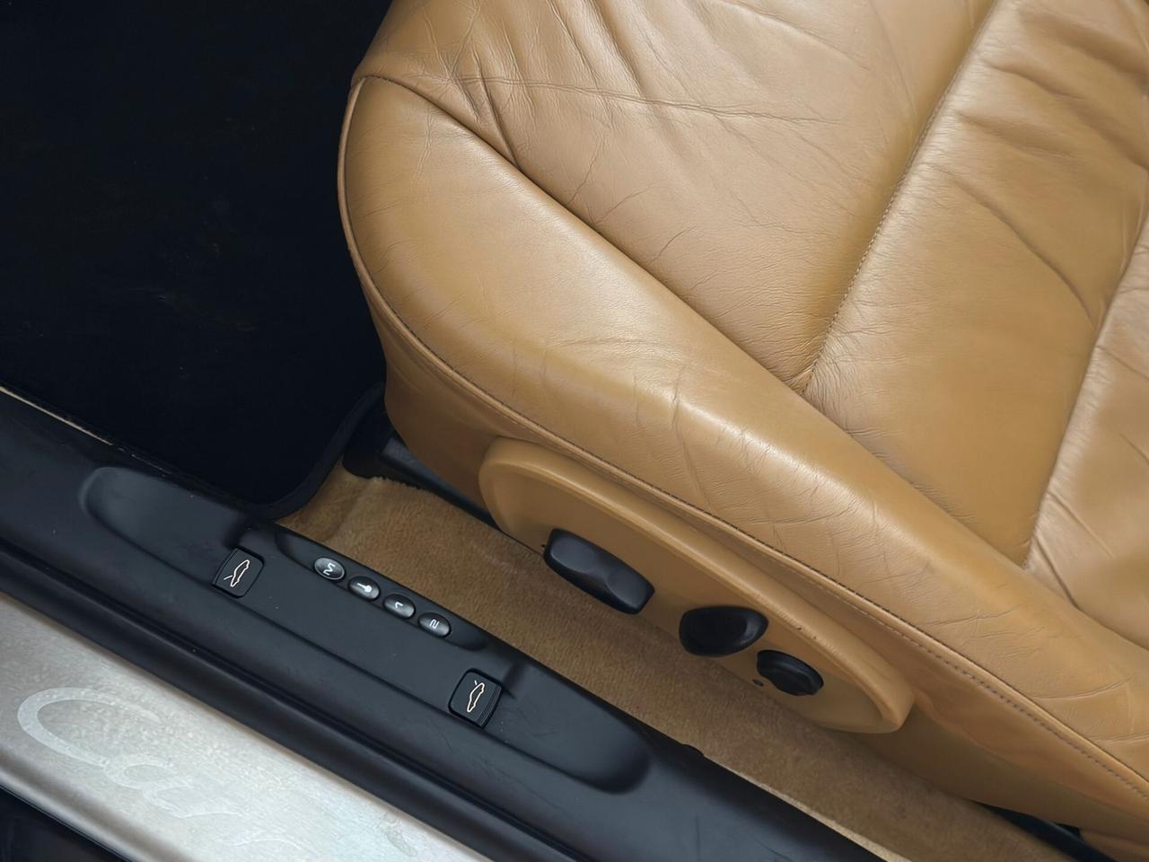 Porsche 911 Carrera 4 cat Cabriolet