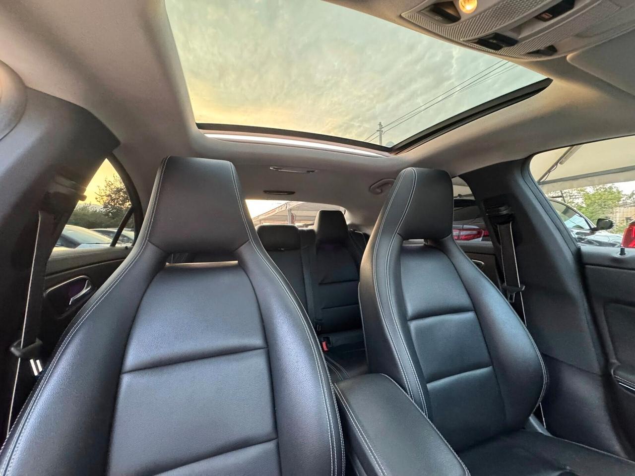 Mercedes-benz CLA 200 d Automatic Premium