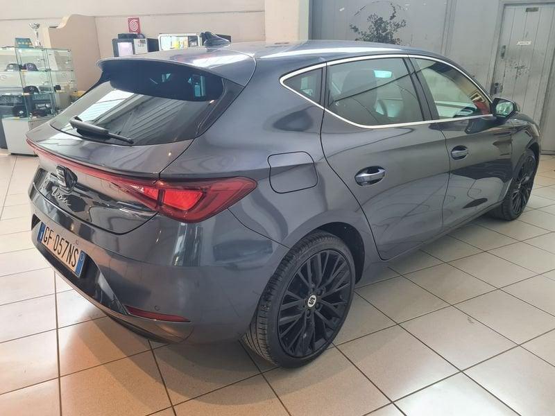 SEAT Leon 1.5 eTSI 150cv XCELLENCE DSG