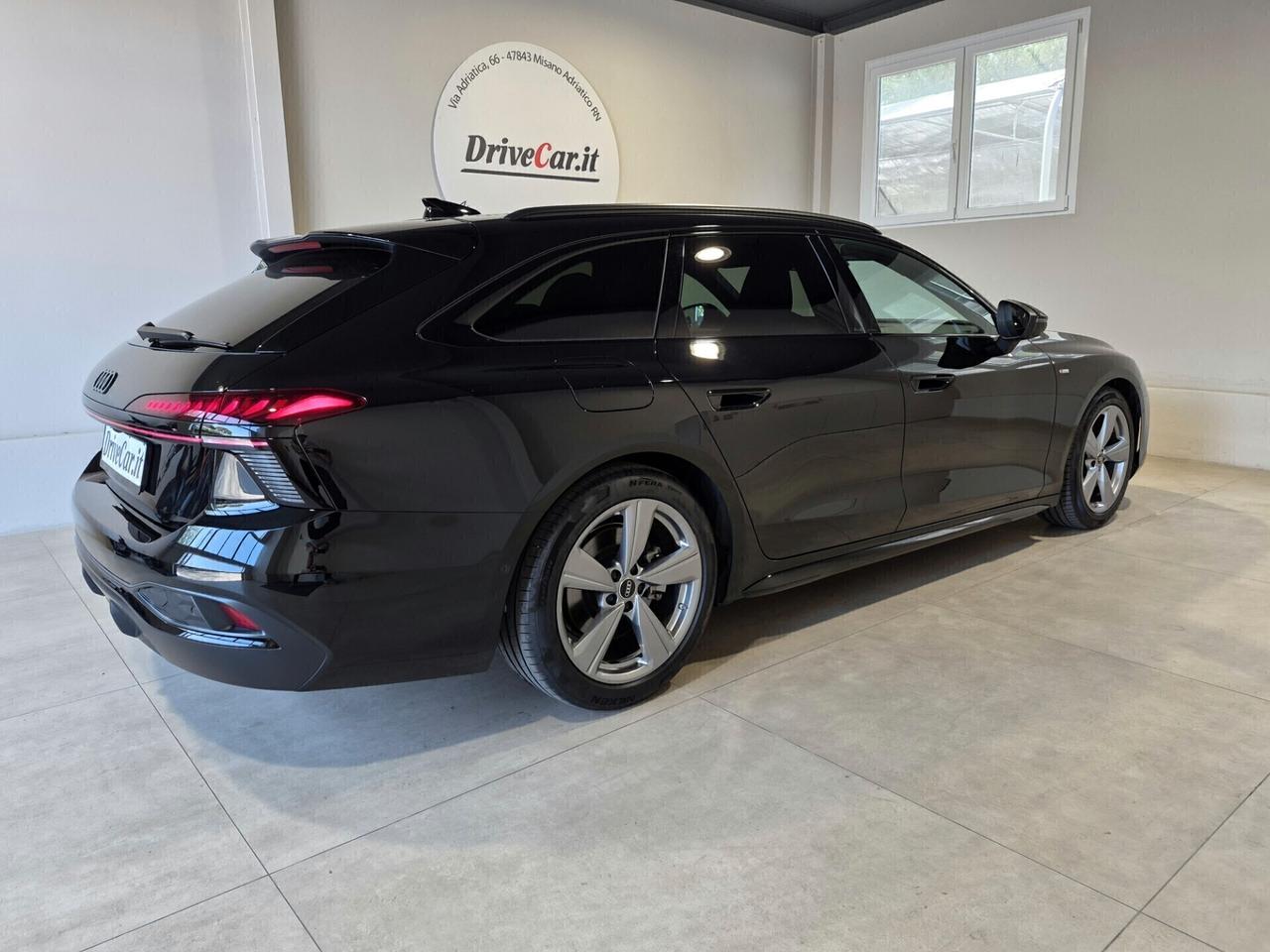 Audi A6 AVANT *NUOVO MODELLO* S LINE EDITION TDI MHEV S-TRONIC TETTO MATRIX DISPLAY PASS. CLIMA 4 ZONE 360° CARPLAY