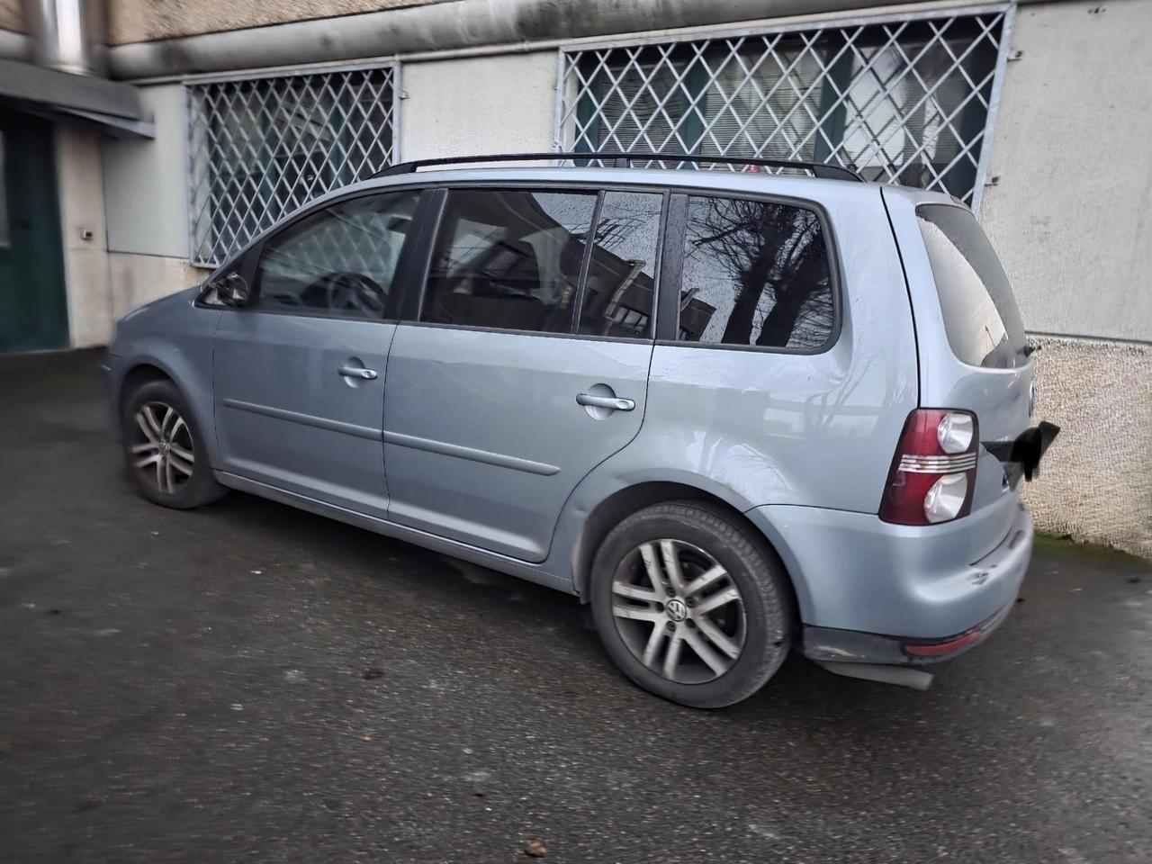 Volkswagen Touran 2.0 Highline Ecofuel