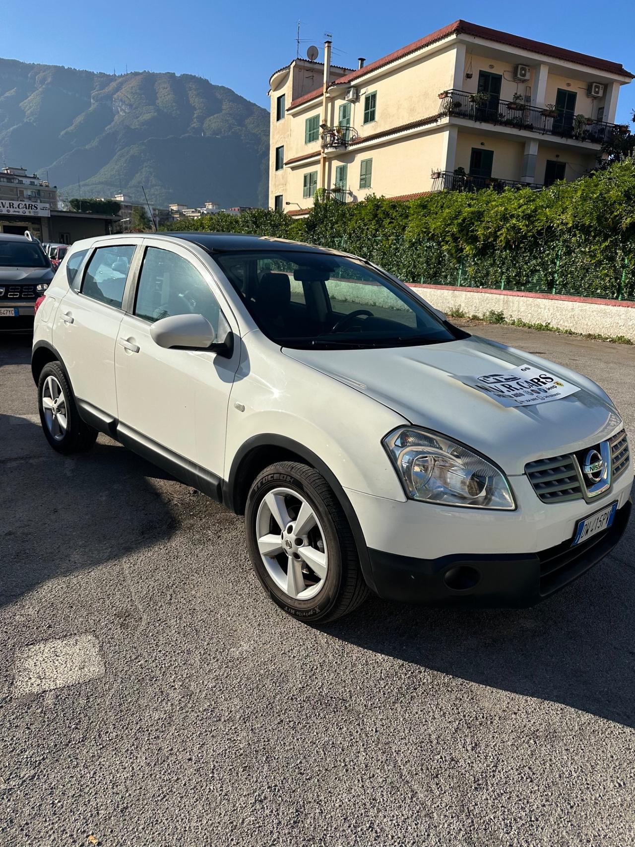 Nissan Qashqai 2.0 dCi DPF Tekna
