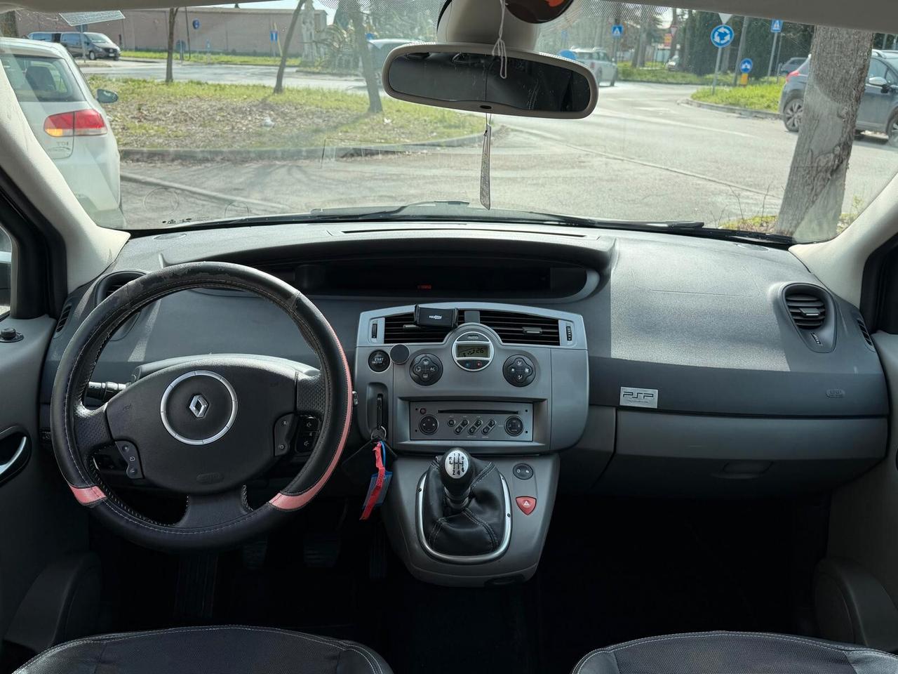 Renault Scenic Grand Scénic 1.6 16V GPL Serie Speciale PlayStation Portable