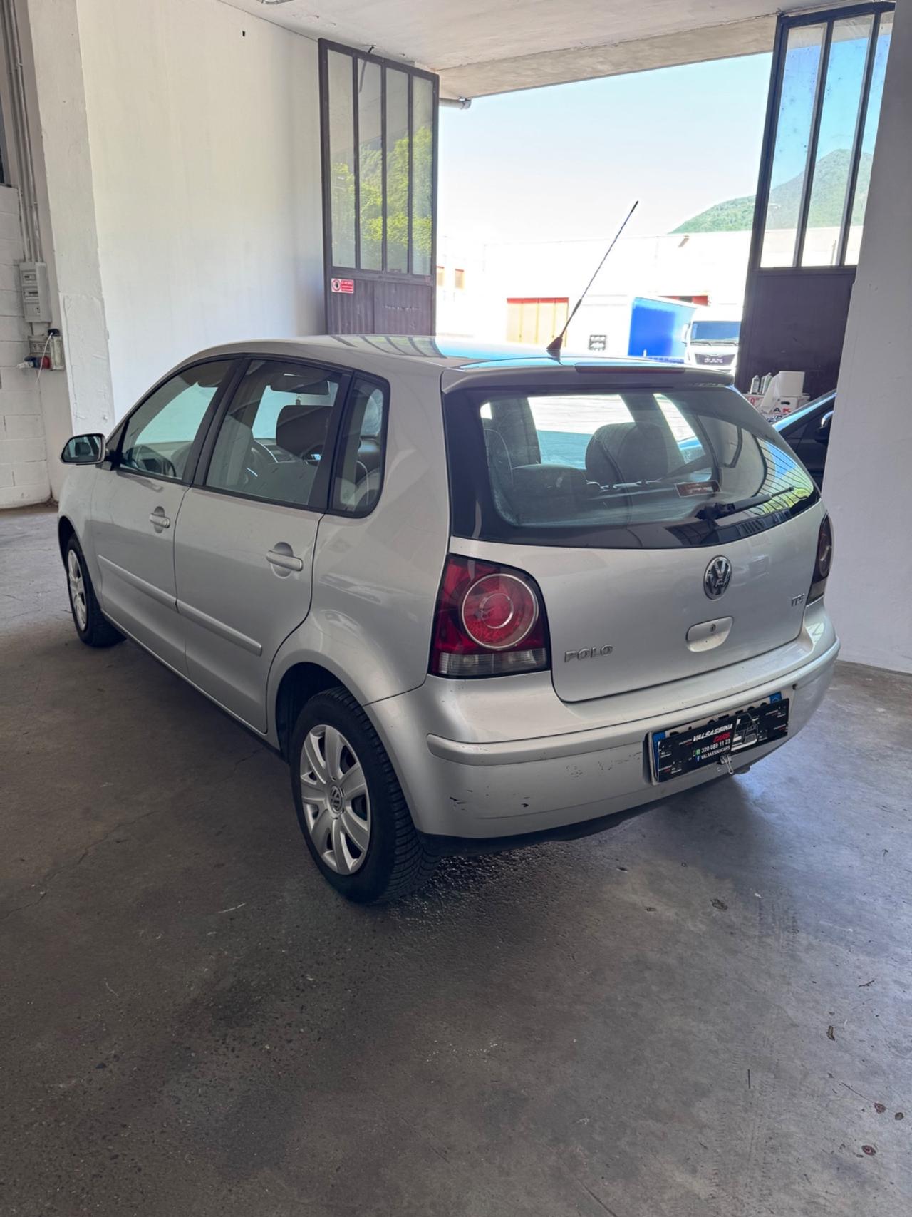 Volkswagen Polo 1.4/80CV TDI 5p. Sportline
