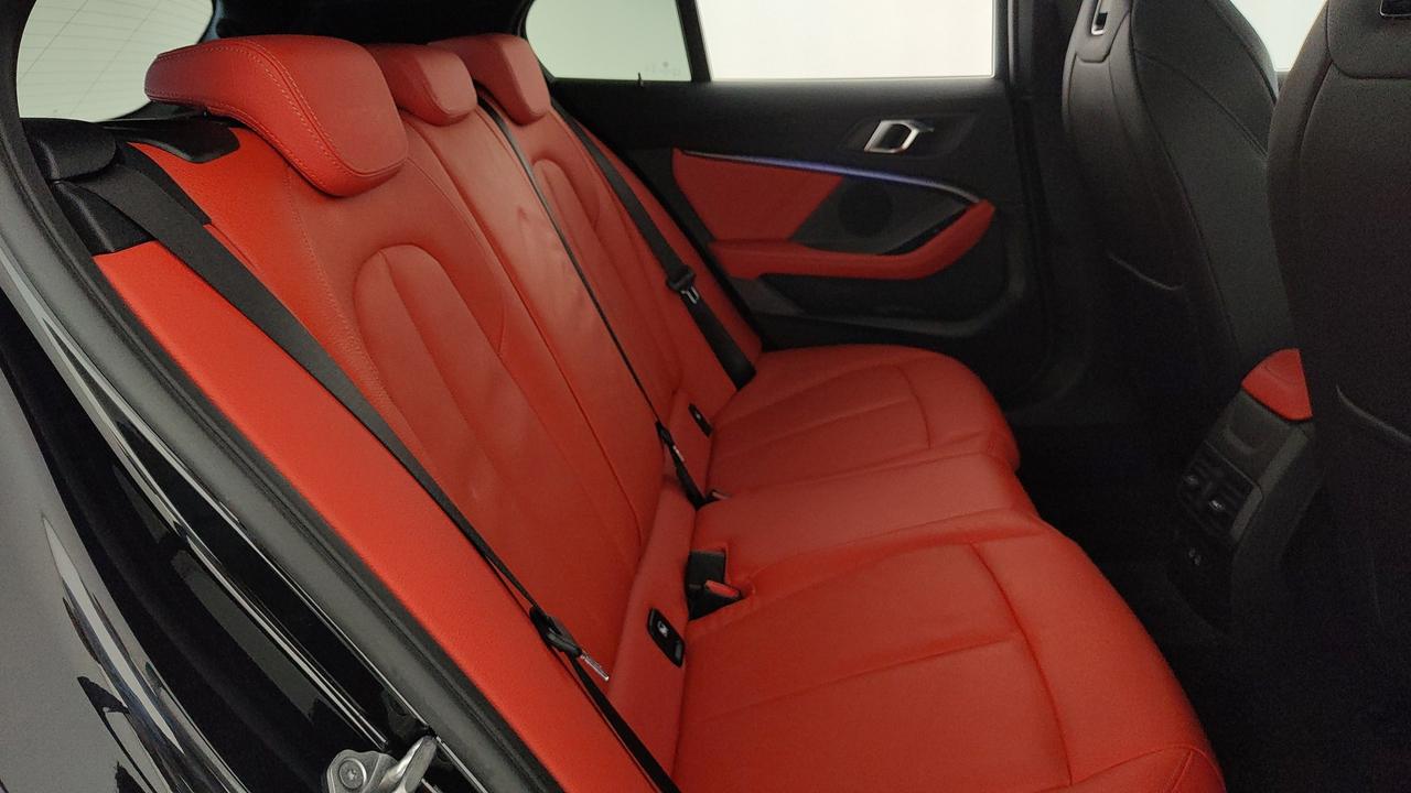 BMW Serie 1 F40 - M 135i xdrive auto