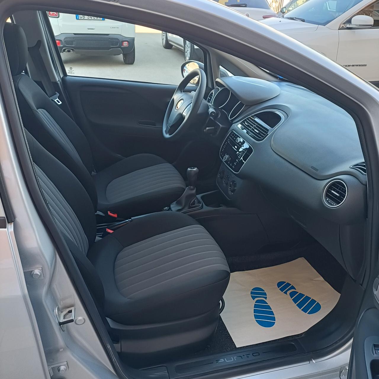Fiat Punto 1.3 MJT II S&S 95 CV 5 porte Street