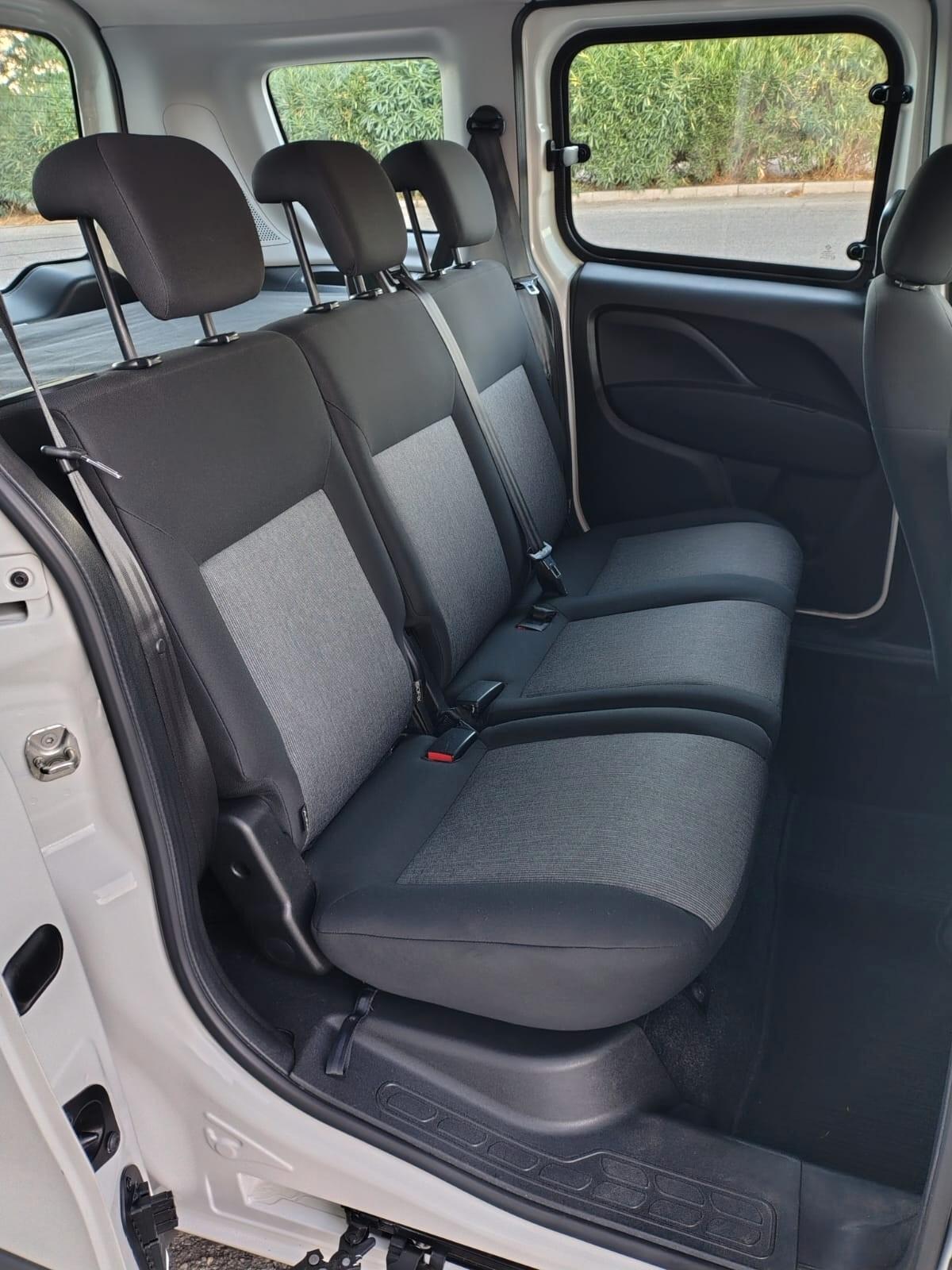 Fiat Doblò Combi 1.6 Mjet SX 90Cv - 2022