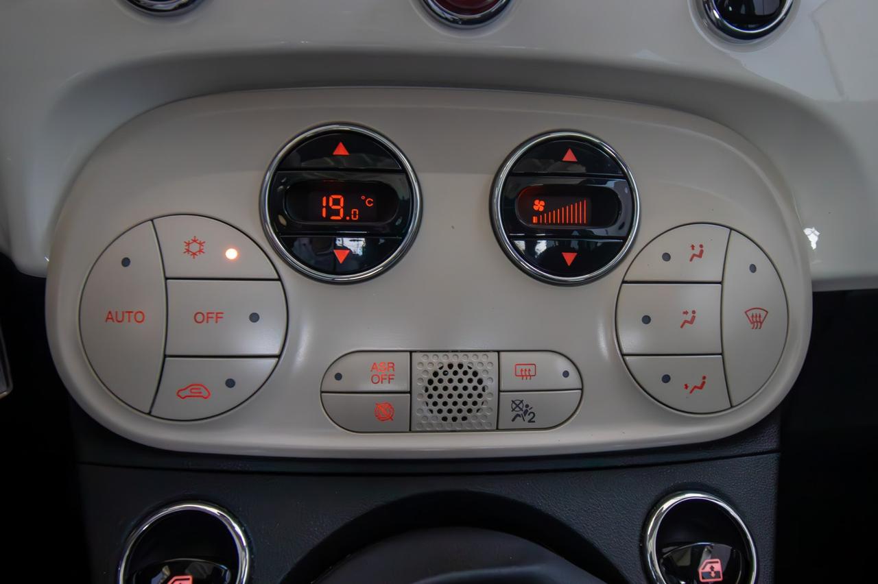 Fiat 500 1.0 Hybrid Lounge 70cv