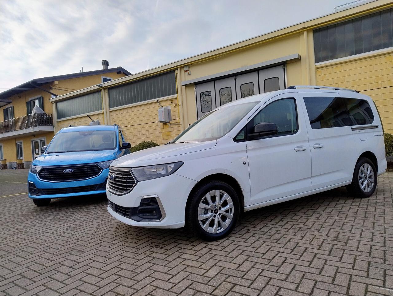 Ford Connect Passo Lungo Trasp disabili Benzina Automatico