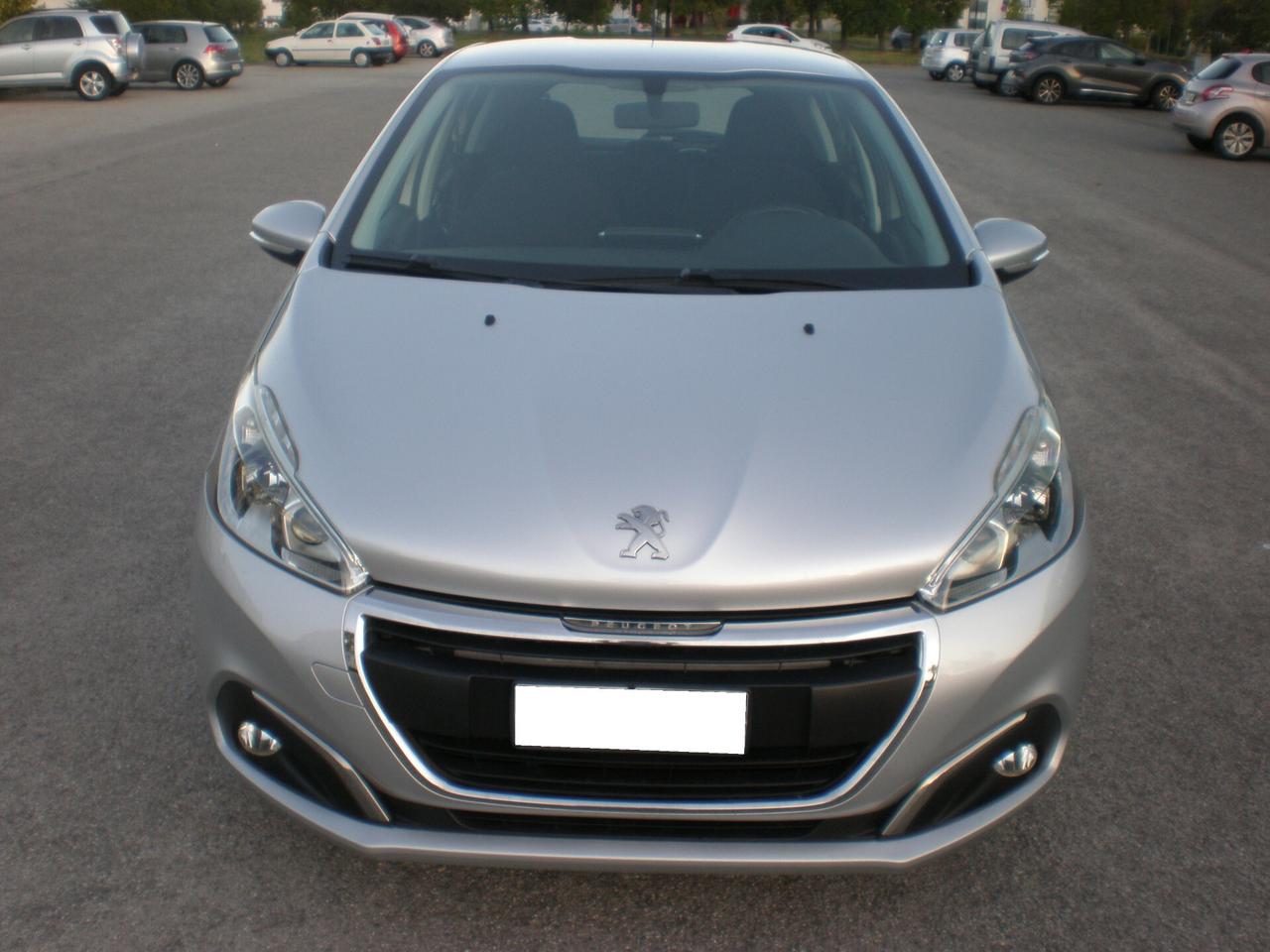 Peugeot 208 restyling 1.6 td, eccellente