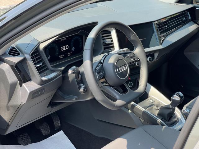 AUDI A1 SPB 30 TFSI Identity Black