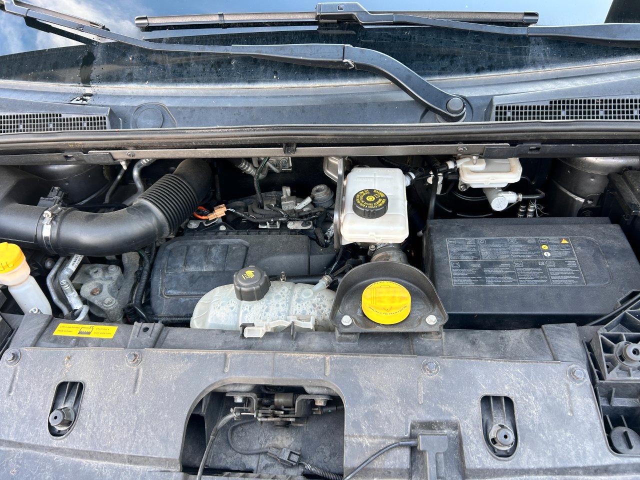 OPEL VIVARO FURGONE 3 POSTI