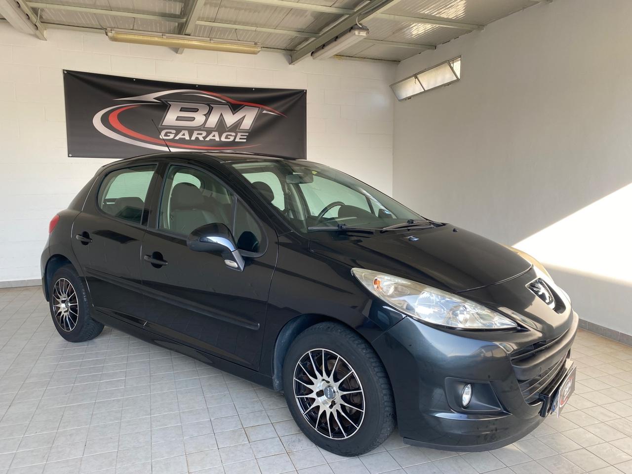 Peugeot 207 1.4 HDi 70CV FAP 5p. XS