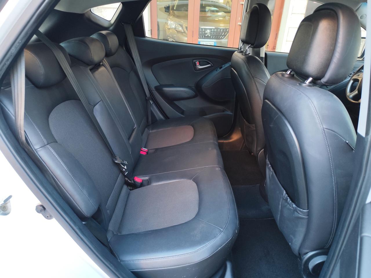 Hyundai iX35 1.7 CRDi 2WD Xpossible