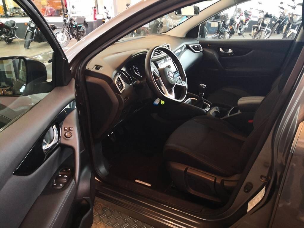 Nissan Qashqai 1.3 DIG-T 140 CV Business