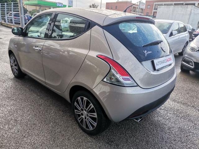 LANCIA Ypsilon 1.2 69 CV 5 porte Gold