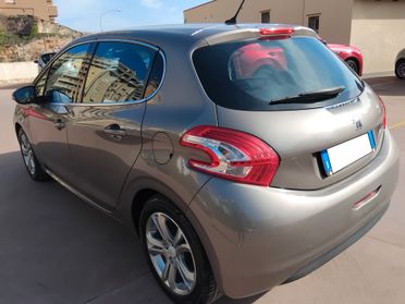 PEUGEOT 208 ALLURE 1.2 CON GARANZIA