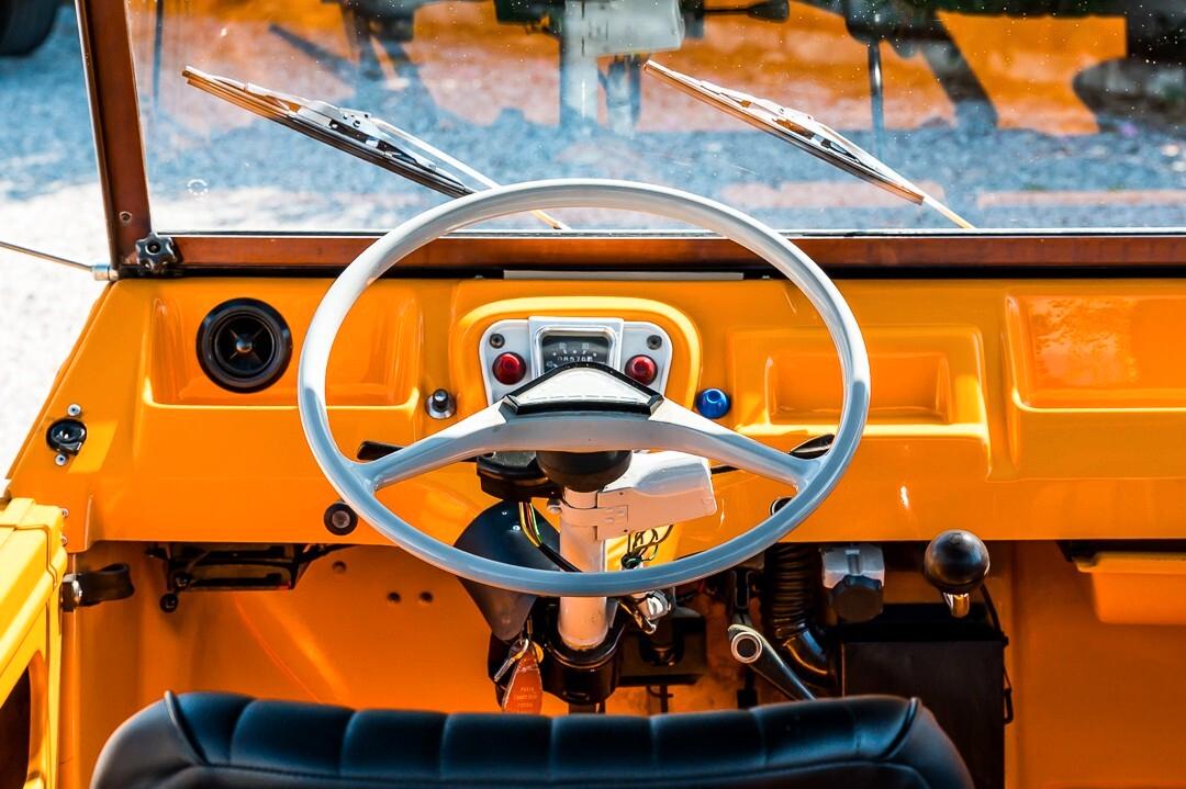 Citroen Mehari Orange Kirghiz