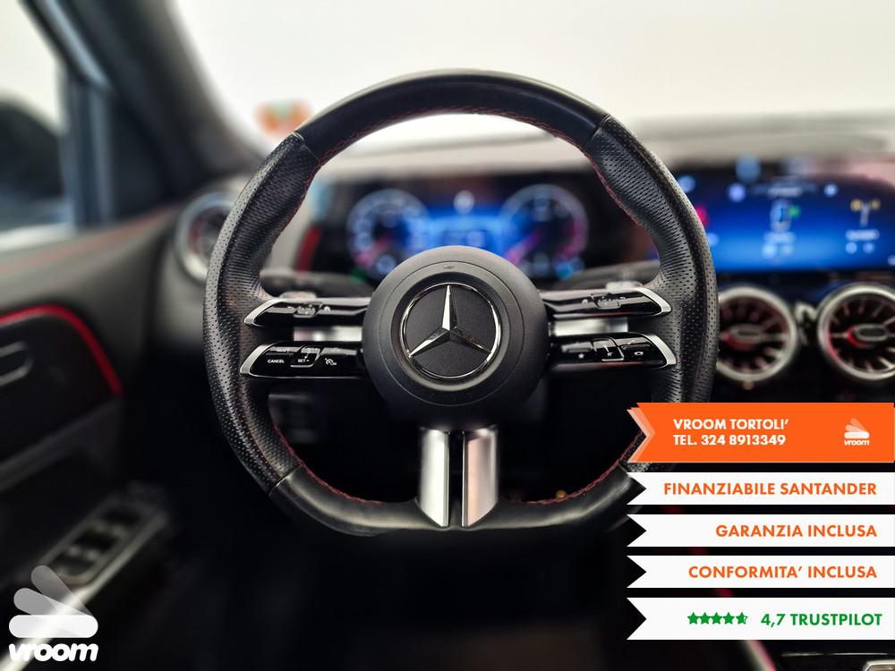 MERCEDES GLB (X247) GLB 200 d Automati...