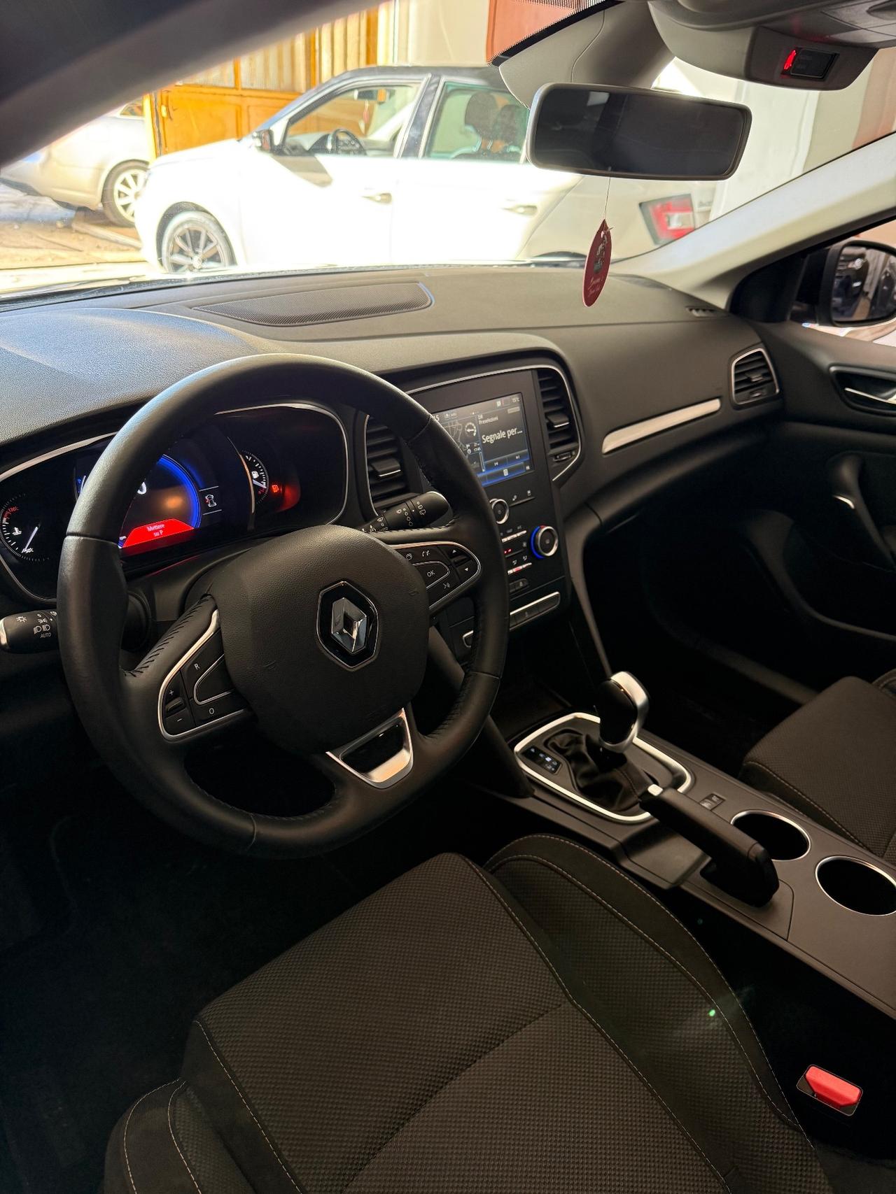 Renault Megane Mégane Sporter Blue dCi 115 CV EDC Business