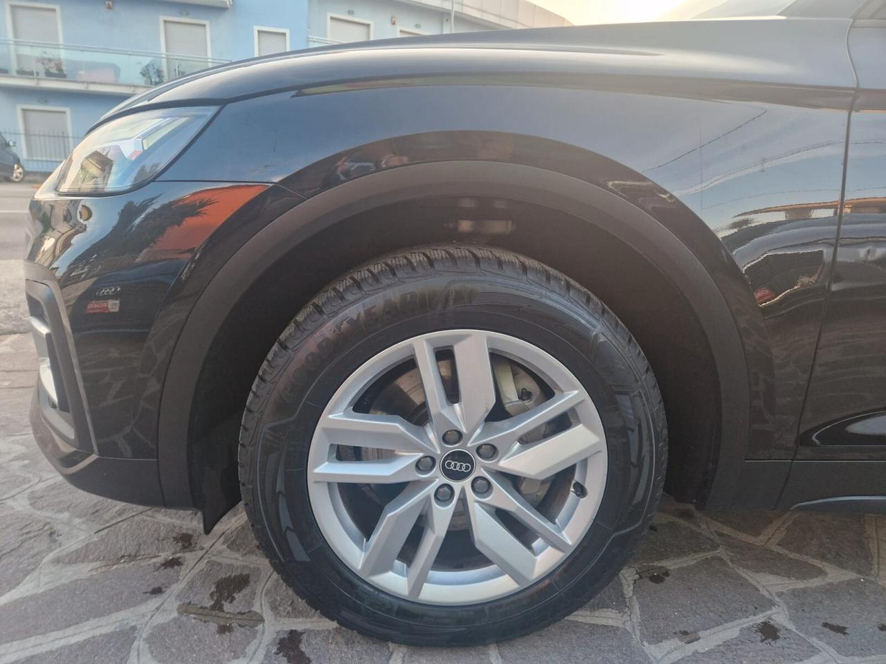 Audi Q5 35 TDI S tronic Business