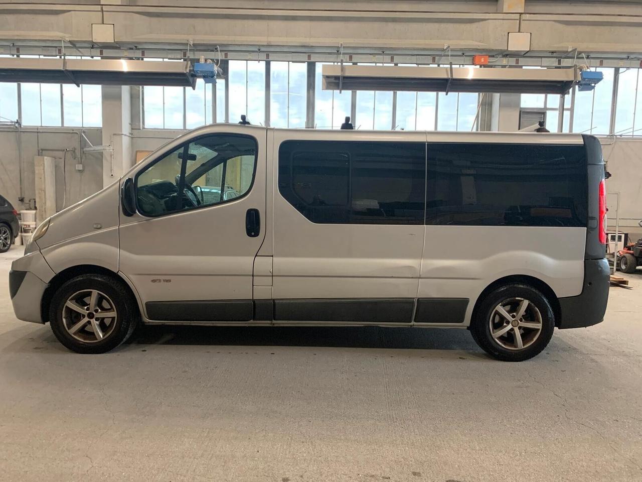 Renault Trafic Passenger 9 posti Camperizzato