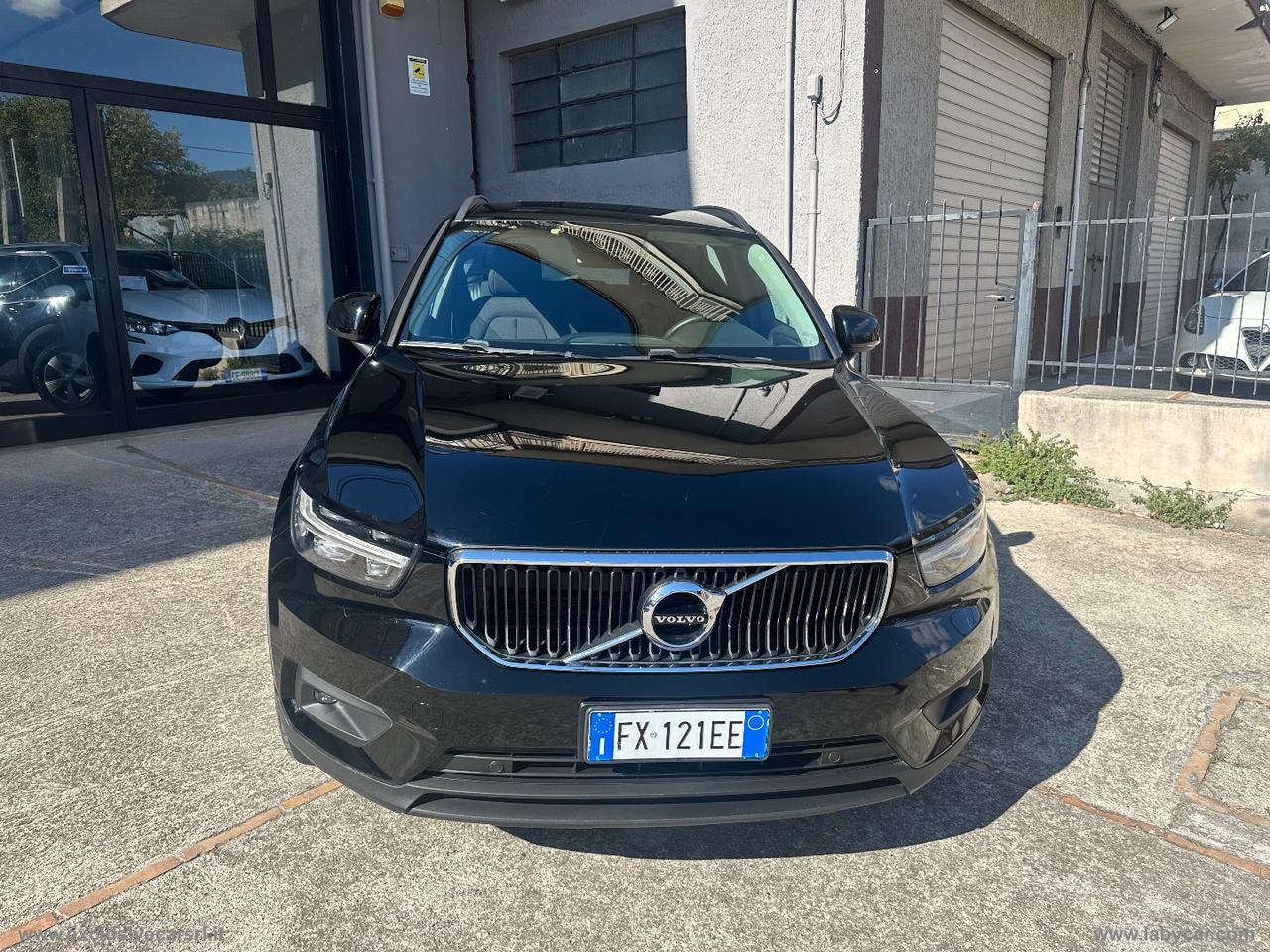 VOLVO XC40 D3 Business