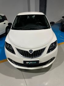 Lancia Ypsilon 1.0 FireFly 5 porte S&S Hybrid Platino