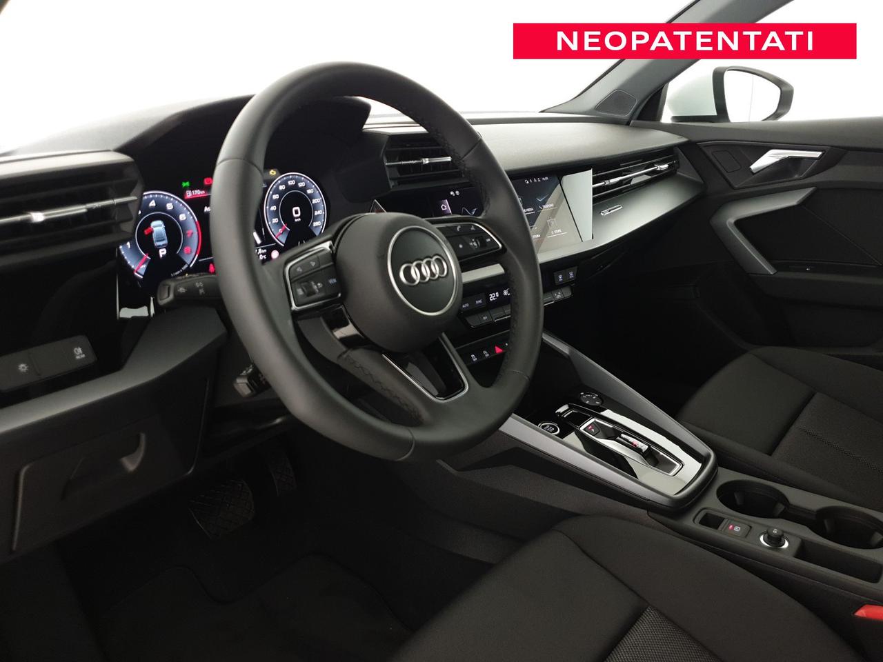 Sedan 30TFSI 116CV S tronic Business