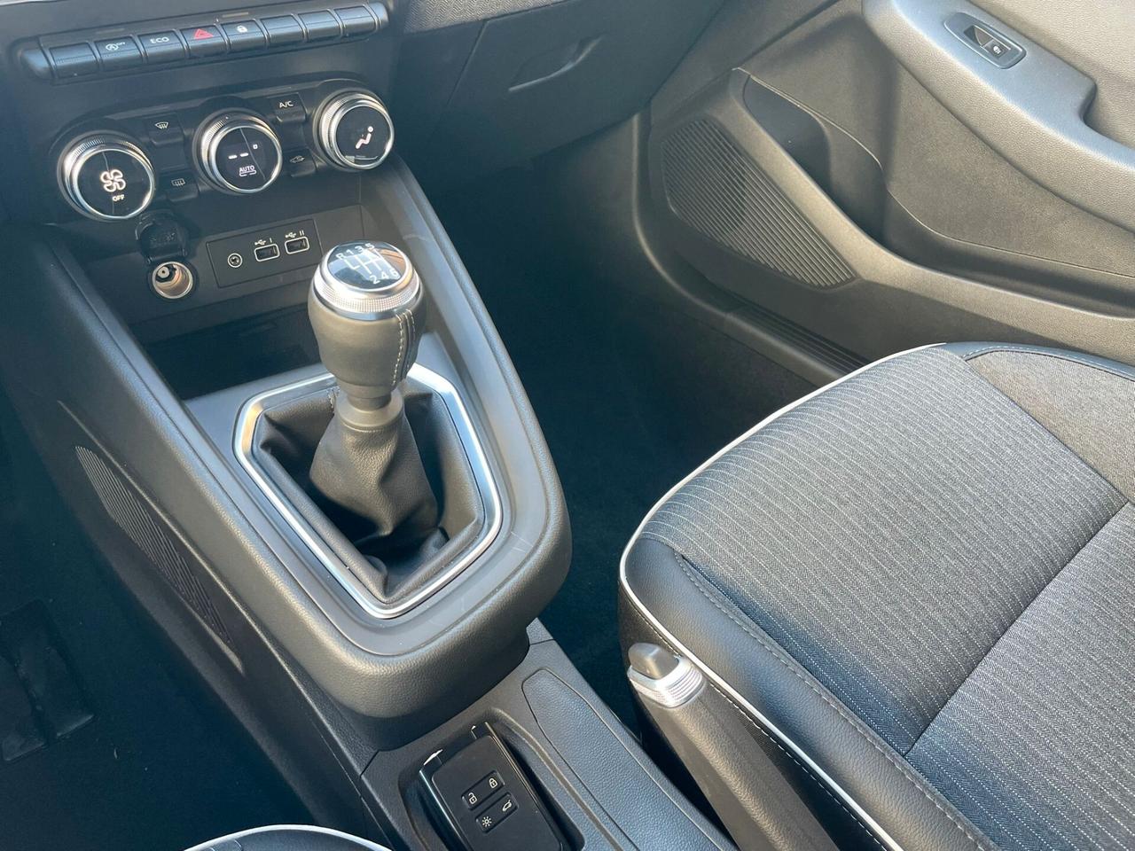 Mitsubishi Colt 1.0L turbo 100 CV Intense GPL