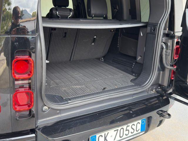 LAND ROVER Defender 110 3.0D I6 250 CV AWD Auto Hard Top X-Dynamic SE