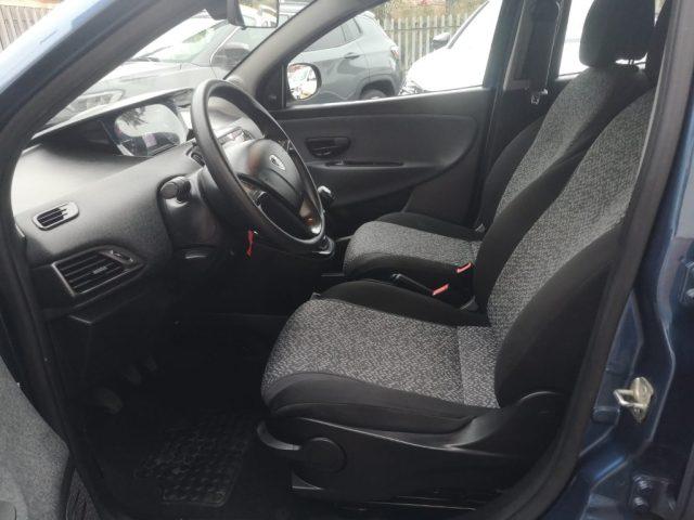 LANCIA Ypsilon 1.0 FireFly 5 porte S&S Hybrid Silver