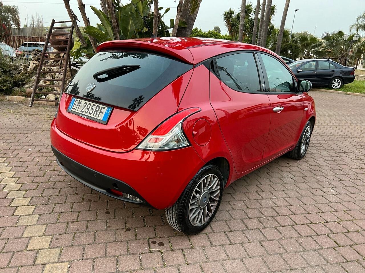 Lancia Ypsilon 1.3 MJT 16V 95 CV 5 porte S&S