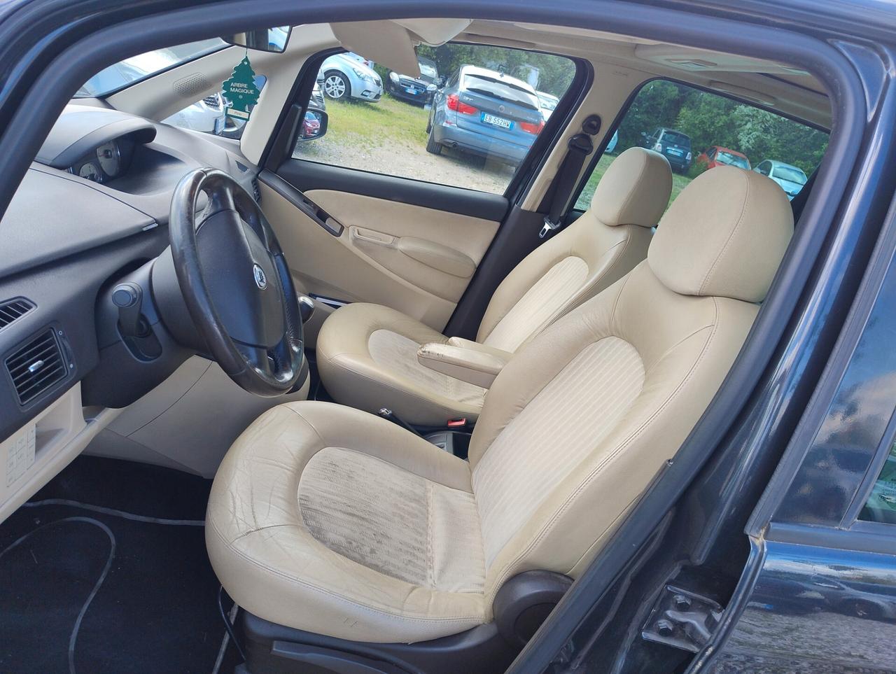 Lancia MUSA 1.9 Multijet Platino Plus