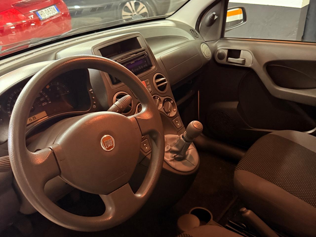 BELLISSIMA FIAT PANDA CON 113.991 KM