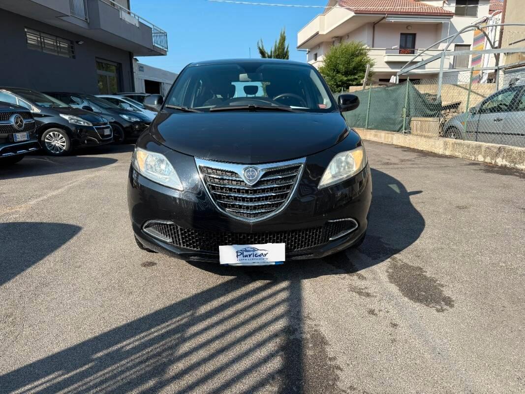 Lancia Ypsilon 0.9 t.air Silver s&s 85cv