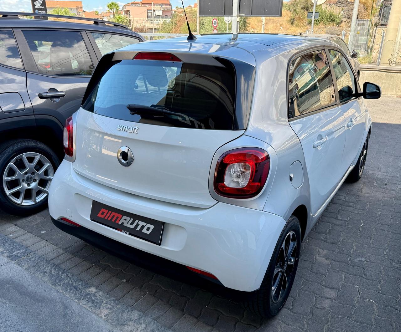 Smart ForFour 70 1.0 Passion