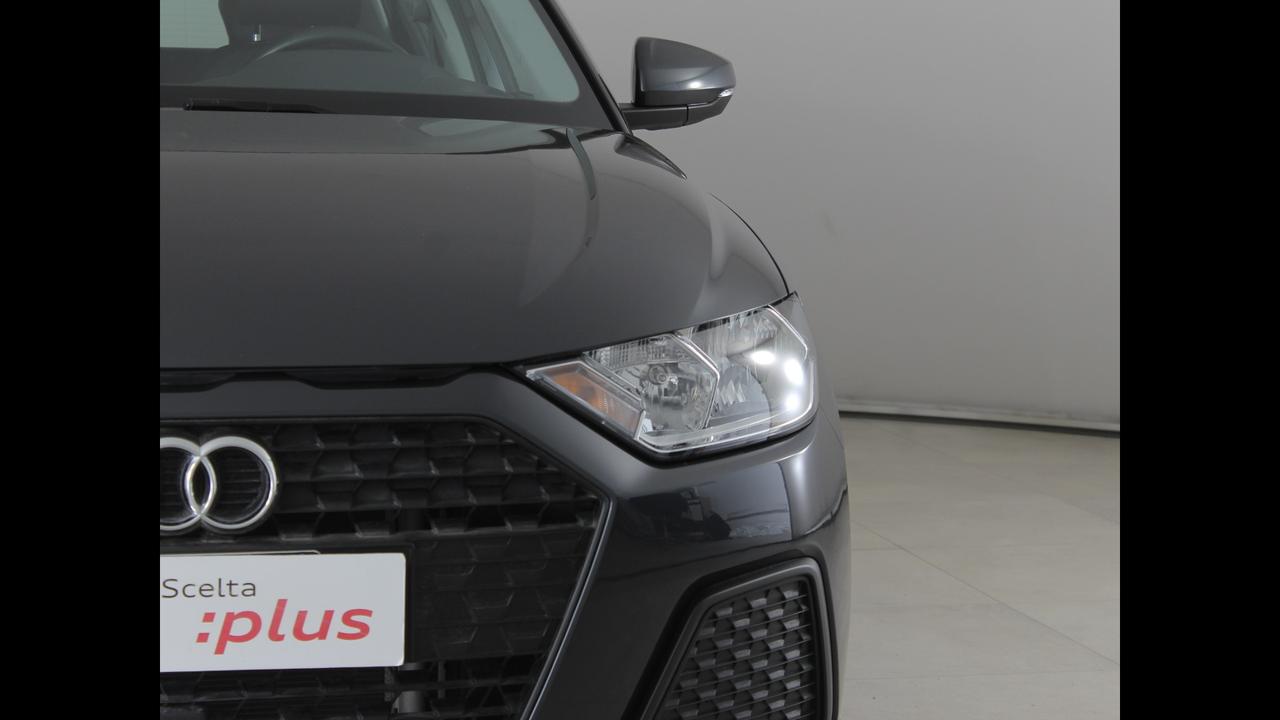 AUDI A1 II 2019 Sportback - A1 Sportback 25 1.0 tfsi