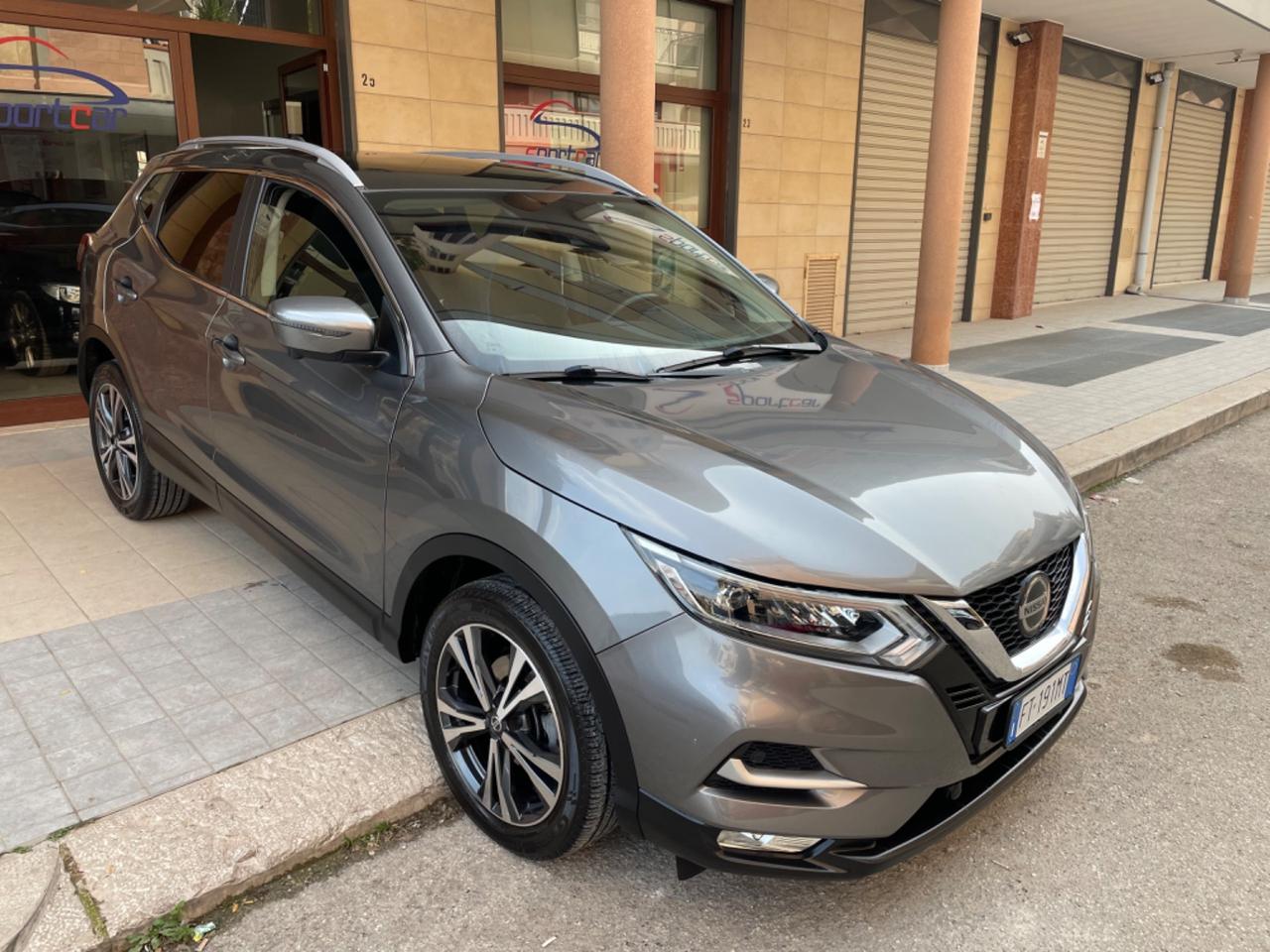 Nissan Qashqai 1.5 dCi N-Connect " TETTO NAVY LED 360"