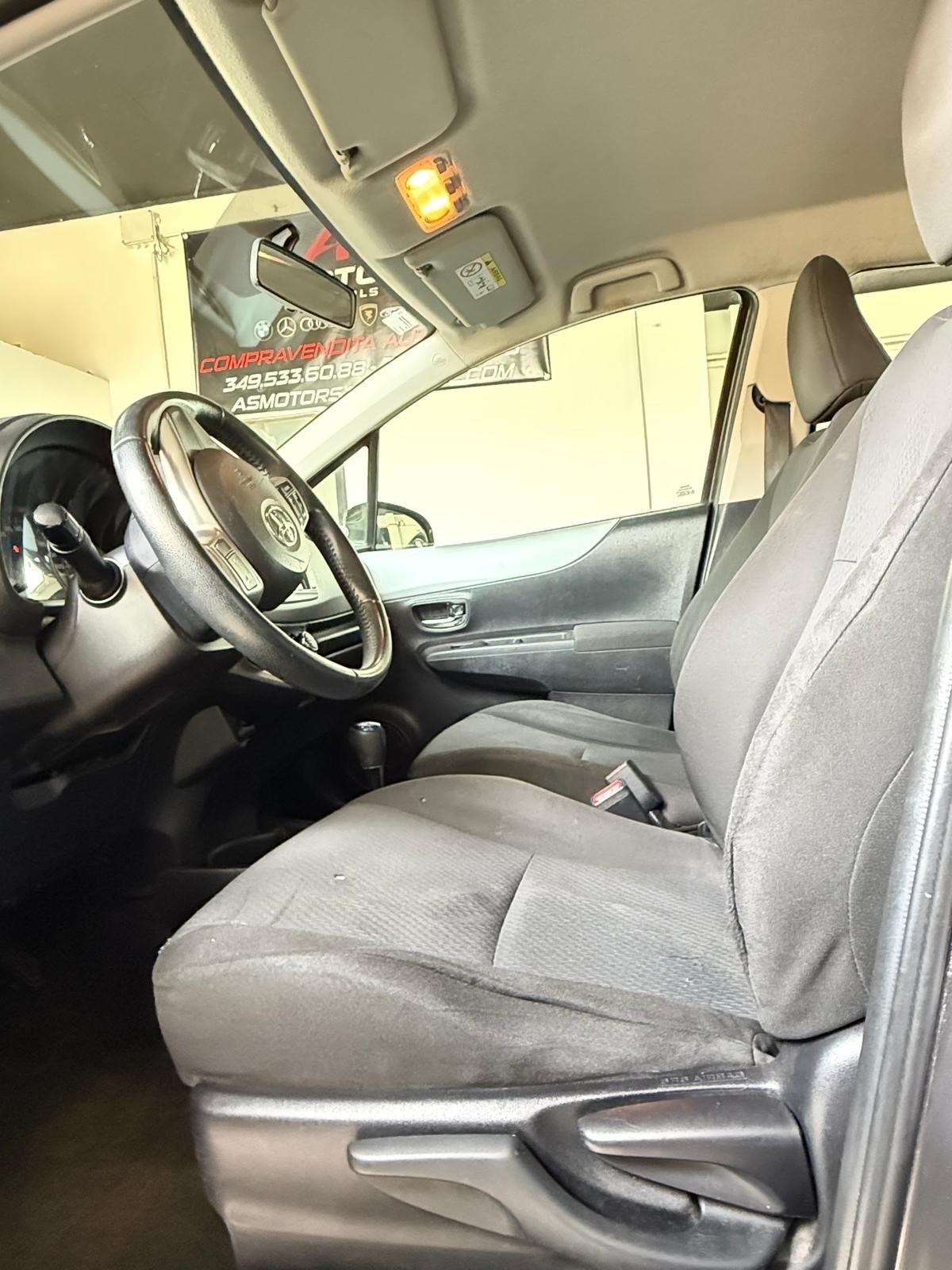 Toyota Yaris 1.5 Hybrid 5 porte Lounge Più