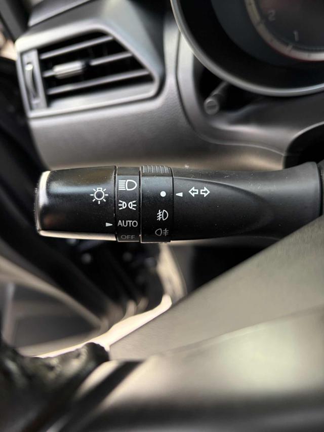 SUZUKI Swift 1.2 Hybrid 4X4 AllGrip Top