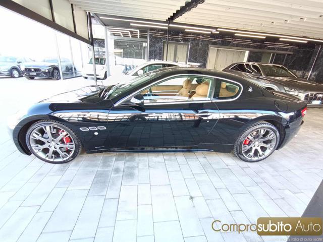 MASERATI GranTurismo 4.7 V8 automatica S