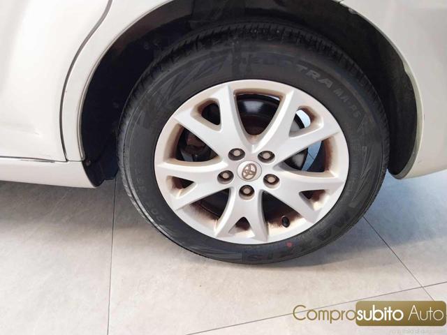 TOYOTA Corolla Verso 2.2 16V D-4D Luna 7pti