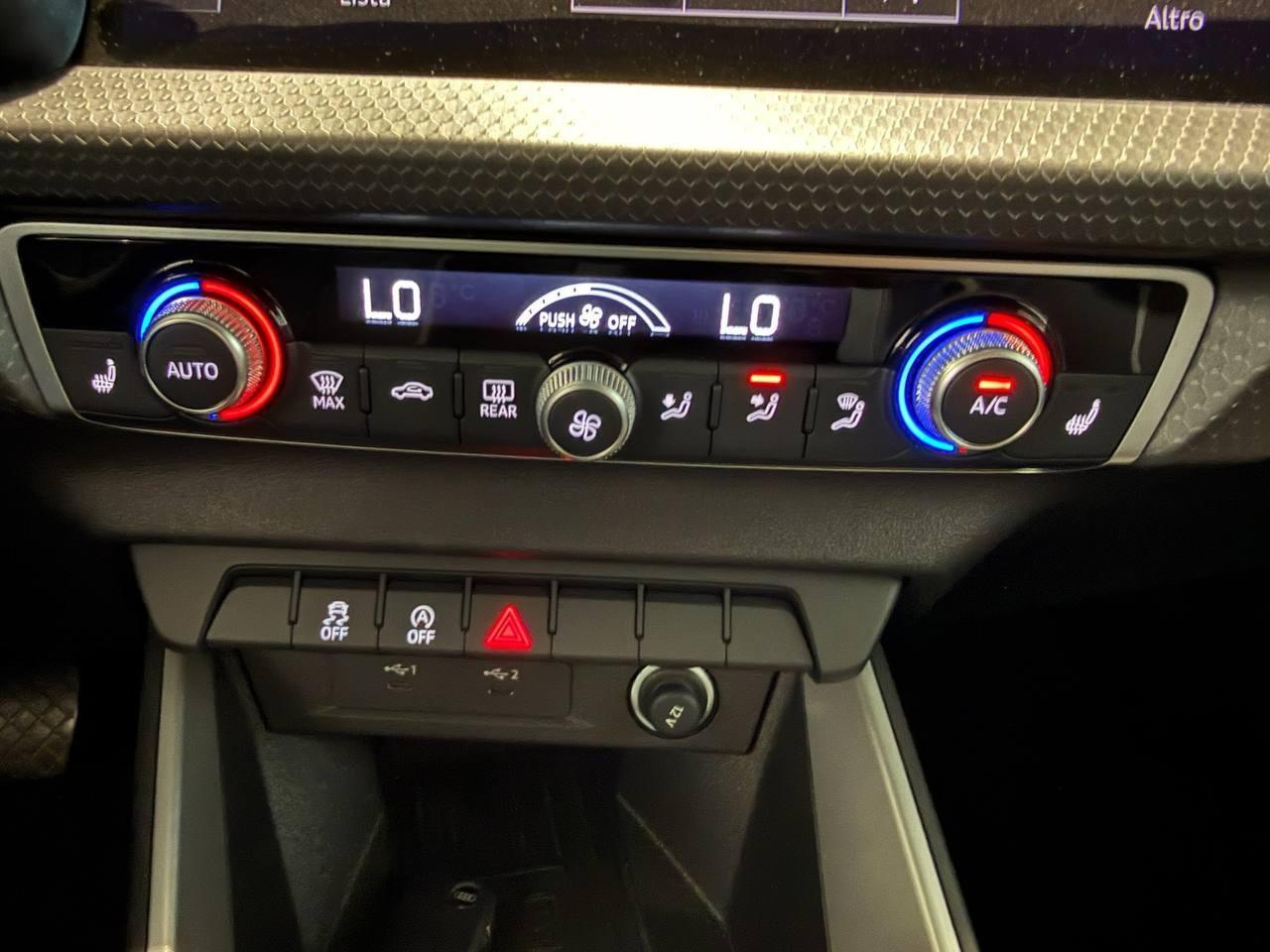 AUDI A1 II 2019 Sportback - A1 Sportback 25 1.0 tfsi s-tronic