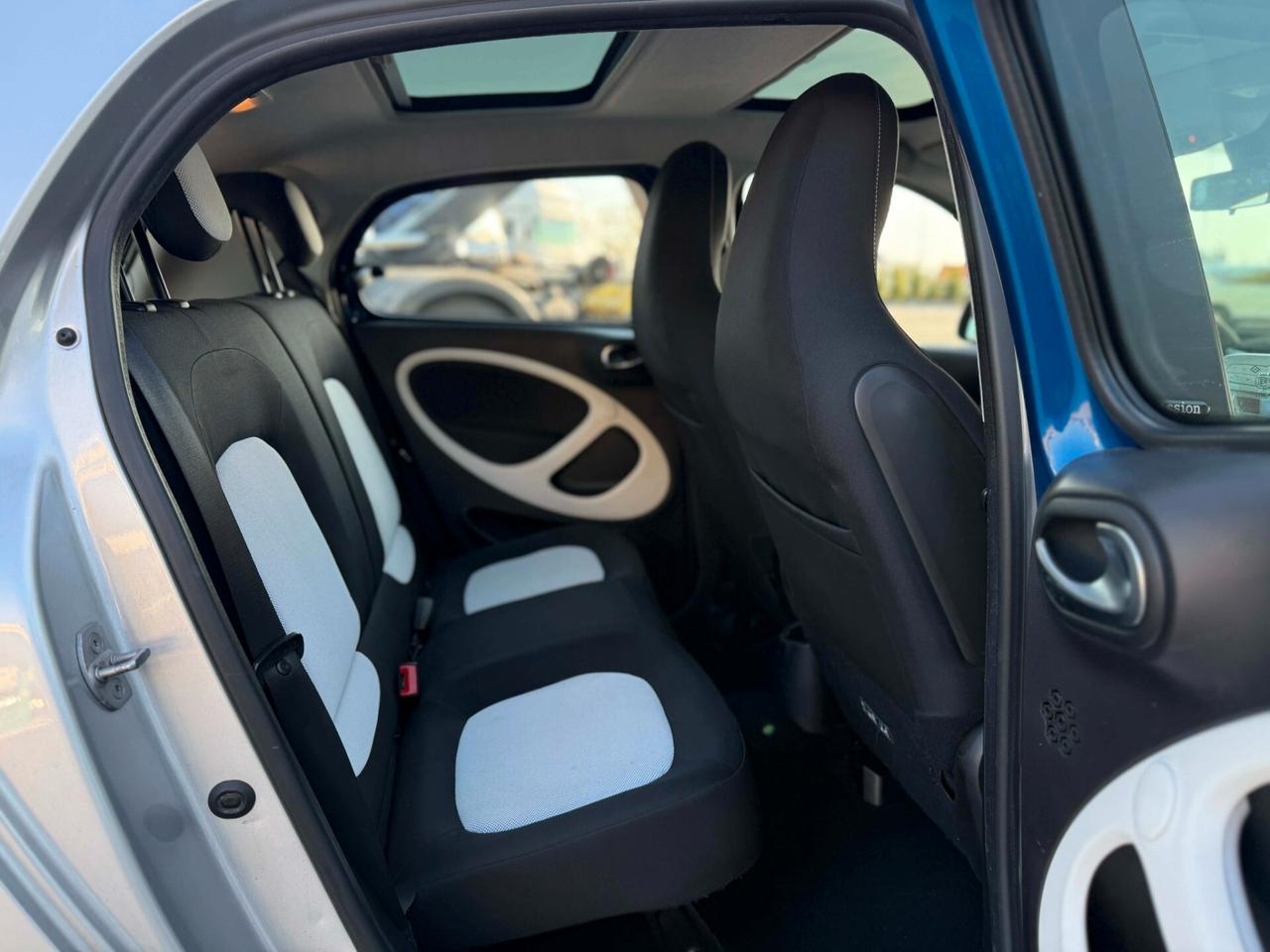 Smart ForFour 70 1.0 Passion