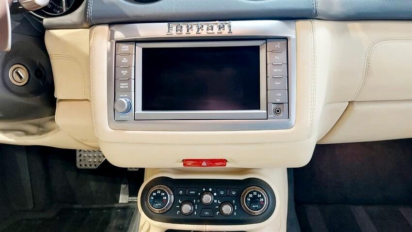 Ferrari California 4.3 DCT