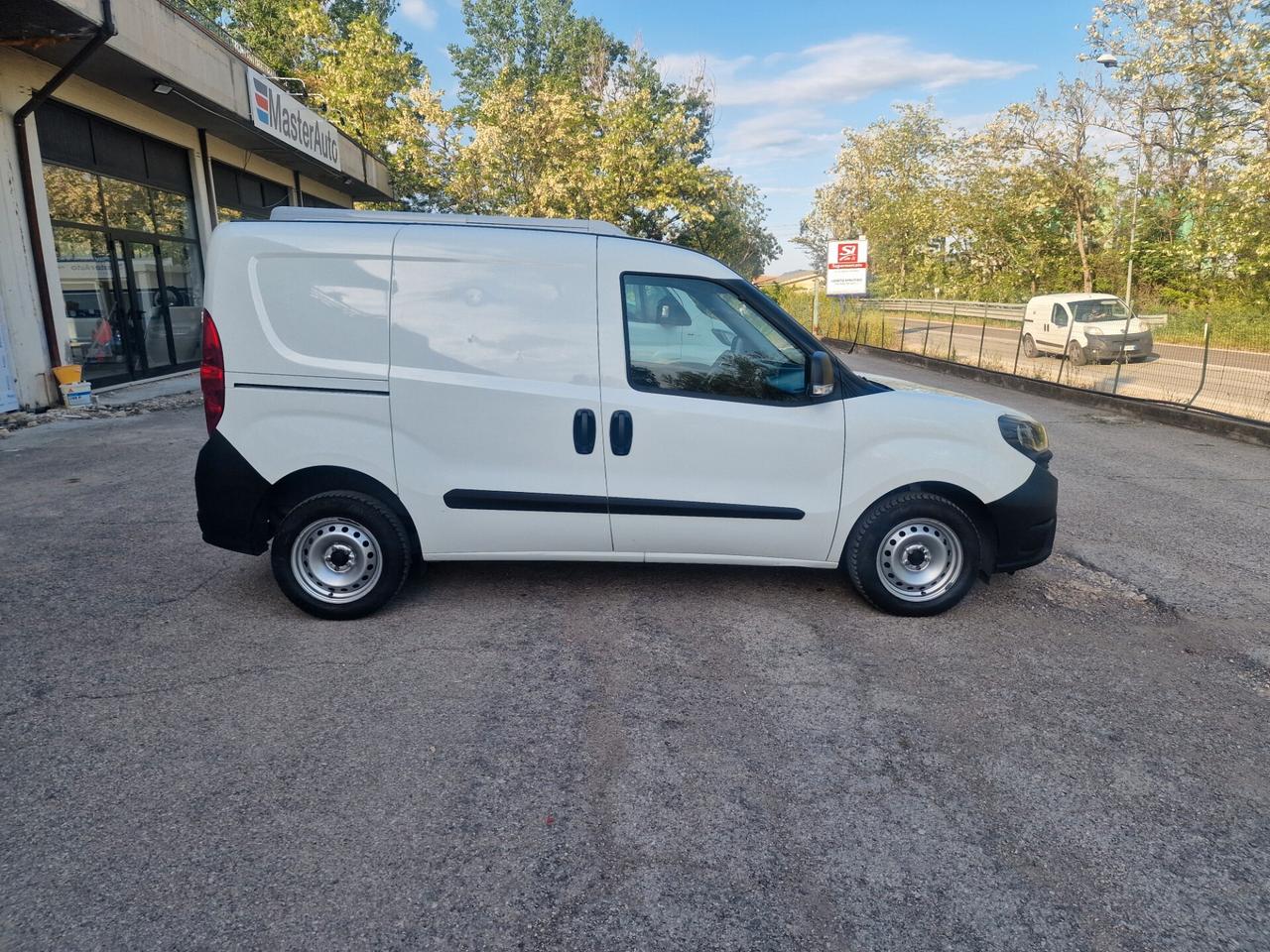 Fiat Doblo Doblò 1.6 MJT 105CV S&S PC-TN Cargo Business